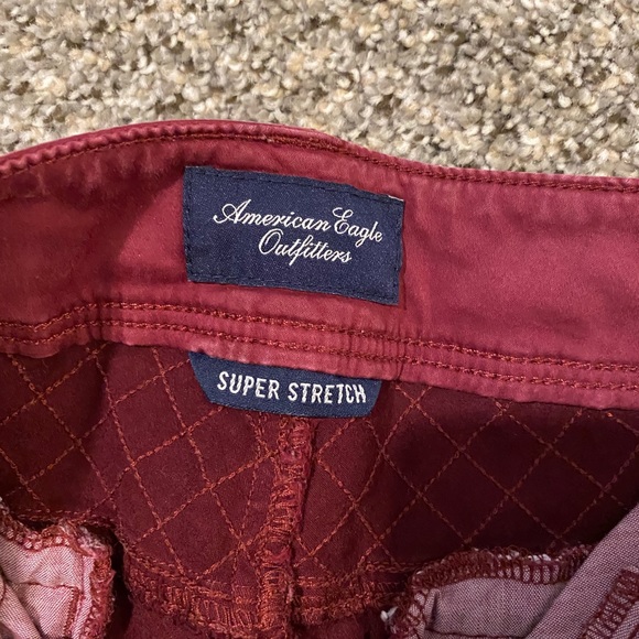 American Eagle super stretch red jeans - Picture 3 of 4